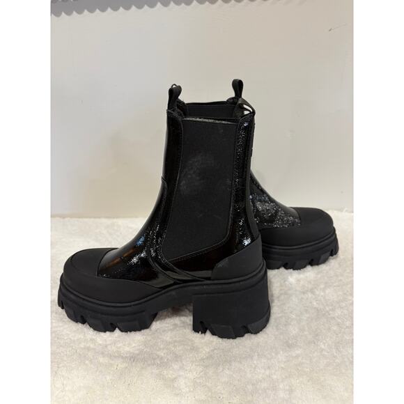 NWOB Ganni Cleated Heeled Mid Chelsea Boots Black Patent Leather Women's Size 39 - Picture 7 of 14